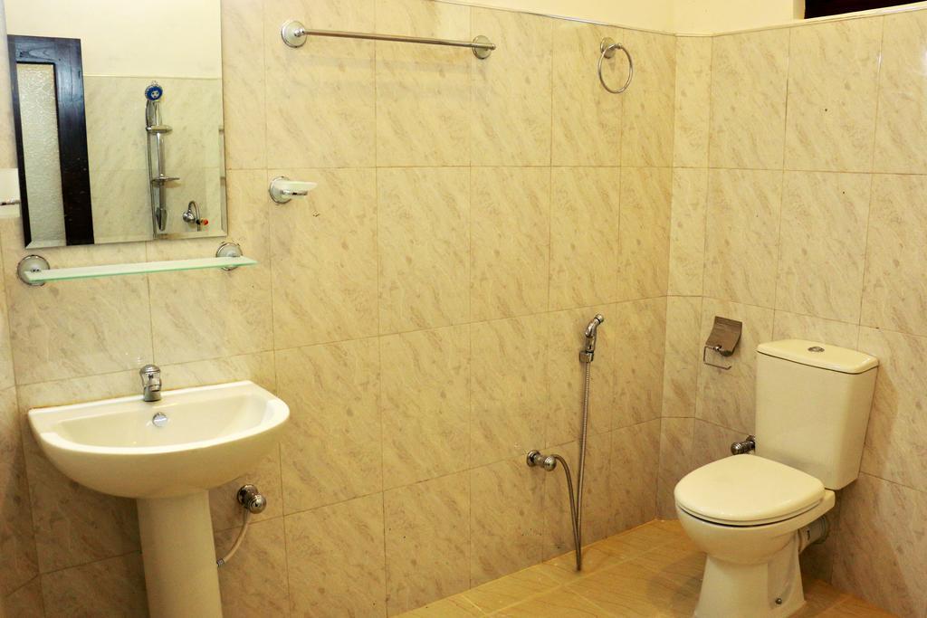 ホテル Tamarind Blue タンガラ 部屋 写真